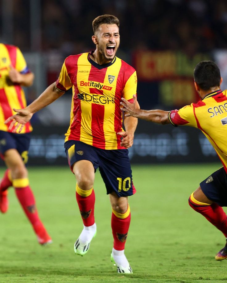 Lecce vs Como: Survival Meets Surprise Package at Via del Mare