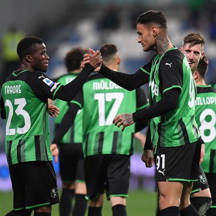 AC Milan vs Sassuolo: League Leaders Look to Exorcise Bogey Team Demons at Fortress San Siro